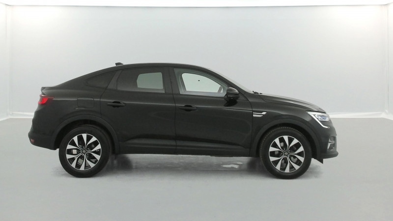 Renault Arkana mild hybrid 140 EDC FAP 22 Evolution 5p 2023 - photo n°6 Renault Arkana mild hybrid 140 EDC FAP 22 Evolution 5p  occasion à SAINT-GREGOIRE - photo n°6