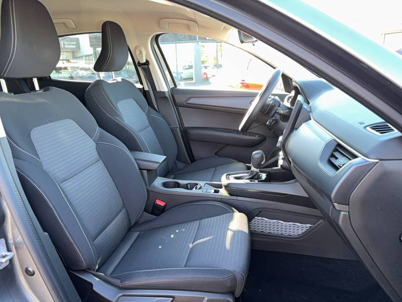 Renault Arkana mild hybrid 140 EDC FAP - 22 Evolution 2023 - photo n°12 Renault Arkana mild hybrid 140 EDC FAP - 22 Evolution  occasion à Sainte-Bazeille - photo n°12