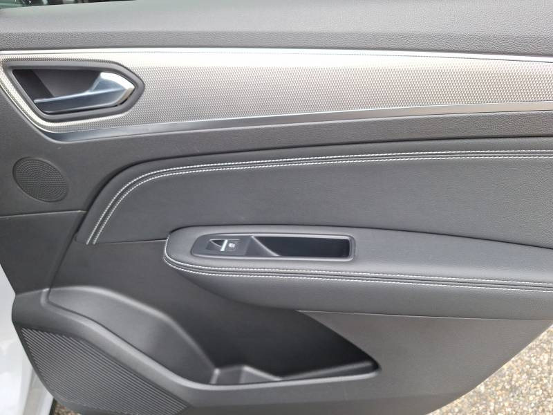 Renault Arkana TCe 140 EDC FAP Intens 2021 - photo n°17 Renault Arkana TCe 140 EDC FAP Intens  occasion à Villeneuve-sur-Lot - photo n°17