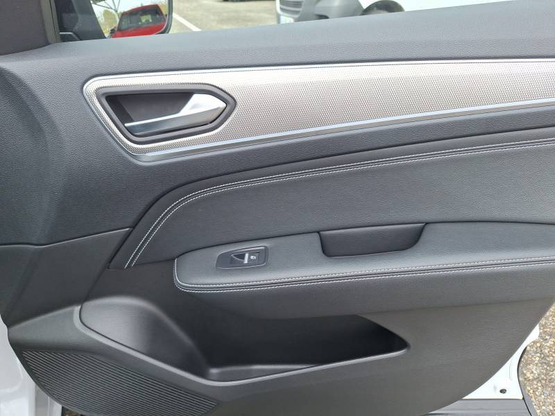 Renault Arkana TCe 140 EDC FAP Intens 2021 - photo n°13 Renault Arkana TCe 140 EDC FAP Intens  occasion à Villeneuve-sur-Lot - photo n°13