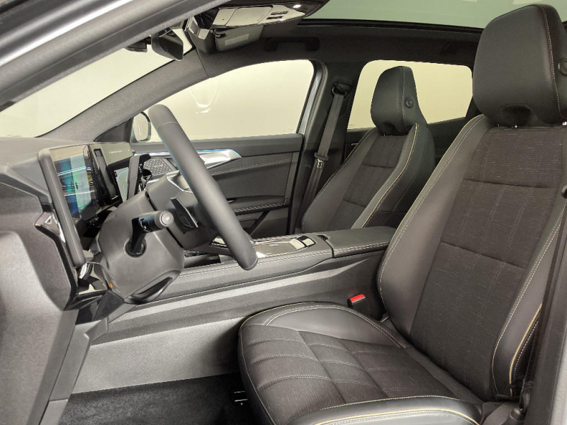 Renault Austral Austral E-Tech full hybrid 200 GSR2 Iconic 2024 - photo n°18 Renault Austral Austral E-Tech full hybrid 200 GSR2 Iconic  occasion à Rivery - photo n°18