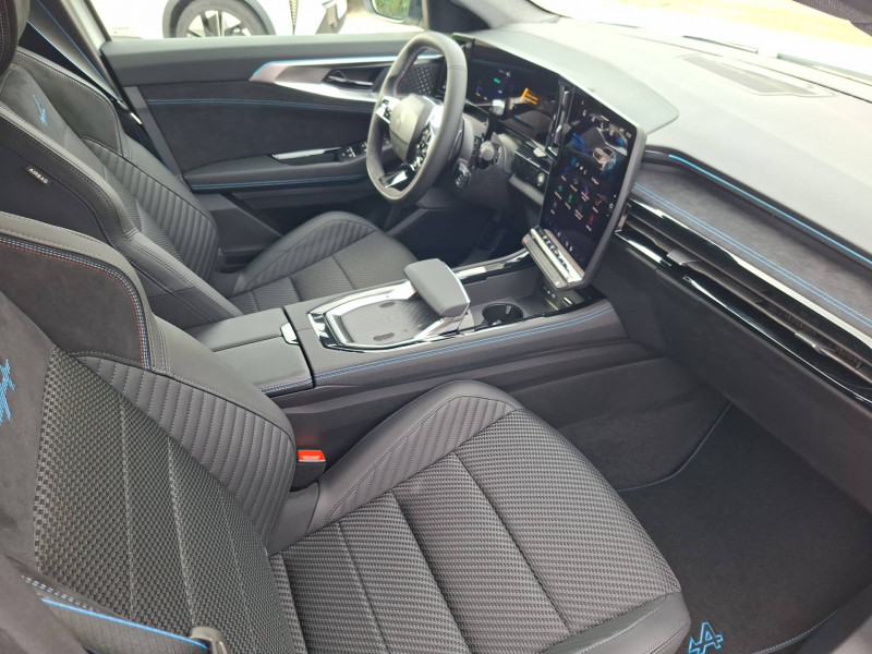 Renault Austral Austral full hybrid E-Tech 200 ch Esprit Alpine 5p 2025 - photo n°12 Renault Austral Austral full hybrid E-Tech 200 ch Esprit Alpine 5p  occasion à Agen - photo n°12