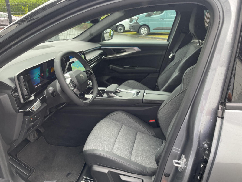 Renault Austral Austral full hybrid E-Tech 200 ch Techno 2025 - photo n°18 Renault Austral Austral full hybrid E-Tech 200 ch Techno  occasion à Pont-Audemer - photo n°18