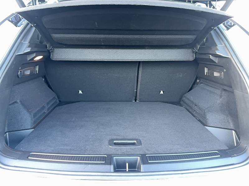 Renault Austral E-Tech full hybrid 200 GSR2 Techno esprit Alpine 2025 - photo n°16 Renault Austral E-Tech full hybrid 200 GSR2 Techno esprit Alpine  occasion à Sainte-Bazeille - photo n°16