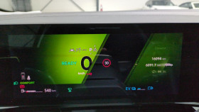 Renault Austral E-tech hybrid 200 bva techno + camera 360 + toit pano  occasion � Ganges - photo n�14