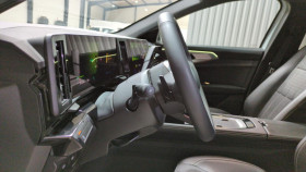 Renault Austral E-tech hybrid 200 bva techno + camera 360 + toit pano  occasion � Ganges - photo n�13