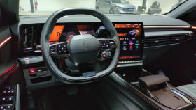 Renault Austral E-tech hybrid 200 bva techno + camera 360 + toit pano  occasion � Ganges - photo n�8