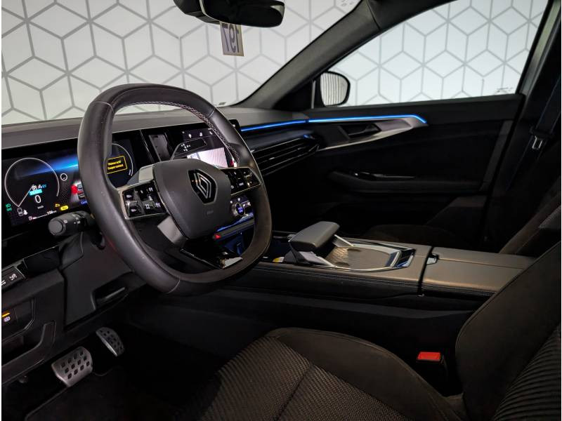 Renault Austral E-Tech hybrid 200 Iconic esprit Alpine 2022 - photo n°9 Renault Austral E-Tech hybrid 200 Iconic esprit Alpine  occasion à TARBES - photo n°9