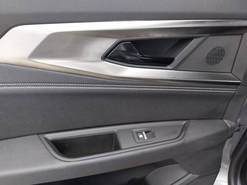 Renault Austral E-Tech hybrid 200 Iconic 2023 - photo n°20 Renault Austral E-Tech hybrid 200 Iconic  occasion à Toulouse - photo n°20