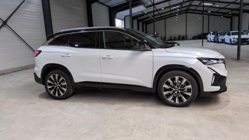 Renault Austral Full hybrid e-tech 200 ch techno 2025 Renault Austral Full hybrid e-tech 200 ch techno  occasion à Ganges