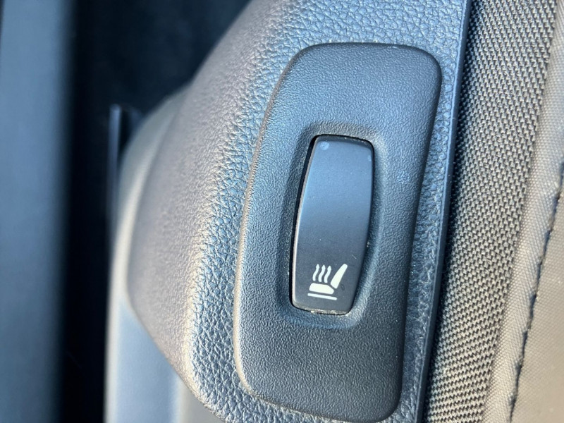 Renault Captur 0.9 TCE 90 XMOD HELLY HANSEN E.GRIP GPS Caméra 2016 - photo n°17 Renault Captur 0.9 TCE 90 XMOD HELLY HANSEN E.GRIP GPS Caméra  occasion à Carcassonne - photo n°17