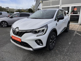 Renault Captur occasion 2023 mise en vente à Lormont par le garage VPN AUTOS BORDEAUX - LORMONT - photo n°1
