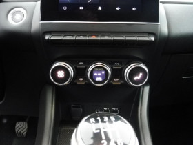 Renault Captur 1.0 tce 90ch techno  occasion � Ganges - photo n�7