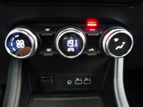 Renault Captur 1.0 tce 90ch techno  occasion � Ganges - photo n�7