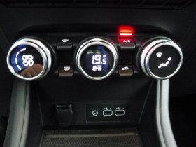 Renault Captur 1.0 tce 90ch techno  occasion � Ganges - photo n�7