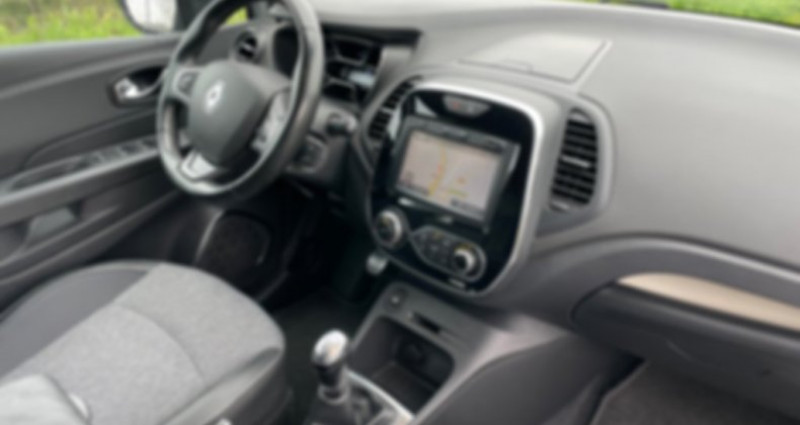 Renault Captur 1.2 TCE 120ch INTENS 2018 - photo n°6 Renault Captur 1.2 TCE 120ch INTENS  occasion à DONZENAC - photo n°6