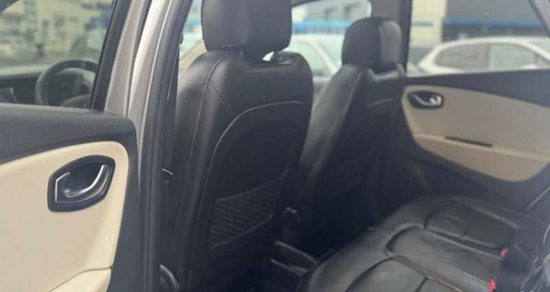 Renault Captur 1.3 TCe 150ch FAP Initiale Paris EDC 2019 - photo n°6 Renault Captur 1.3 TCe 150ch FAP Initiale Paris EDC  occasion à SAINT MARTIN D'HERES - photo n°6