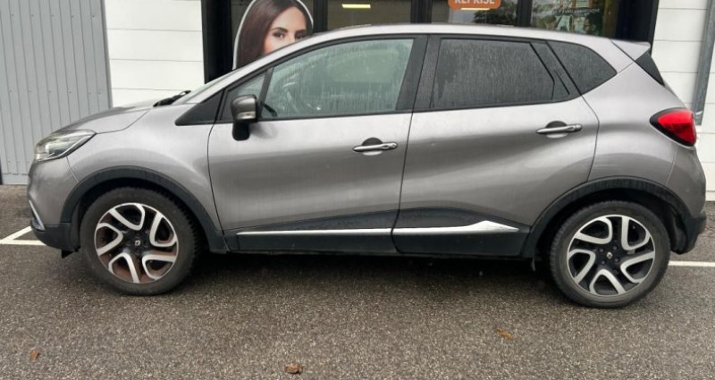 Renault Captur 1.5L 90CH BUSINESS RADARS DE RECUL 2013 - photo n°4 Renault Captur 1.5L 90CH BUSINESS RADARS DE RECUL  occasion à Le Versoud - photo n°4