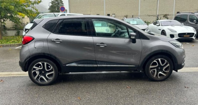Renault Captur 1.5L 90CH BUSINESS RADARS DE RECUL 2013 - photo n°7 Renault Captur 1.5L 90CH BUSINESS RADARS DE RECUL  occasion à Le Versoud - photo n°7