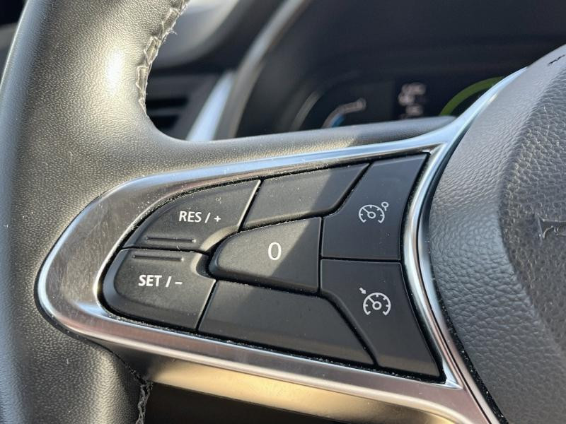 Renault Captur 1.6 E-Tech hybride 145ch Rive Gauche 2024 - photo n°15 Renault Captur 1.6 E-Tech hybride 145ch Rive Gauche  occasion à Saint-Lô - photo n°15