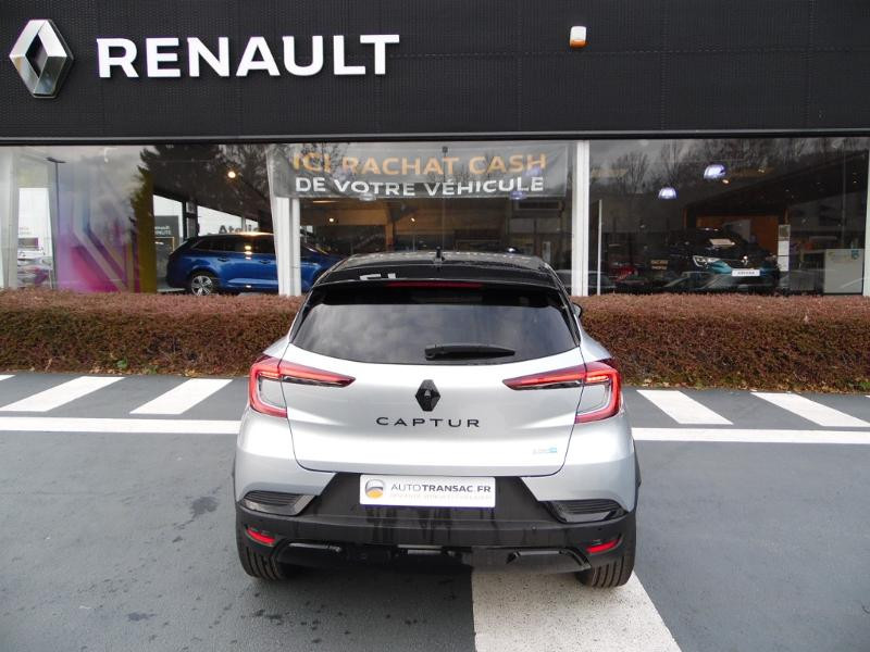 Renault Captur 1.6 E-Tech hybride 145ch Rive Gauche  occasion à Aurillac - photo n°3
