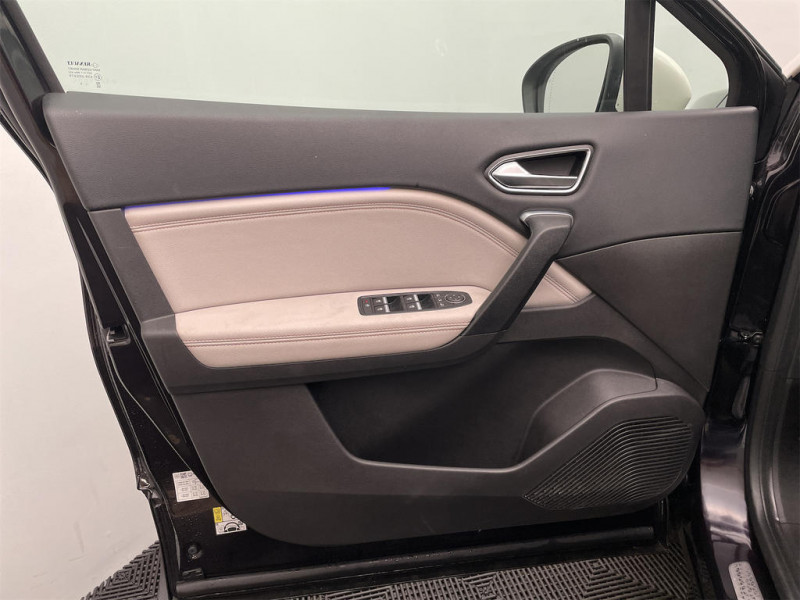 Captur 1.6 ETech Plugin 160ch Initiale Paris occasion 4x4 Hybride à