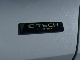 Renault Captur 1.8 E-Tech Hybride - 160 - BVA multi-modes 2026  II Techno P  occasion � Ganges - photo n�17