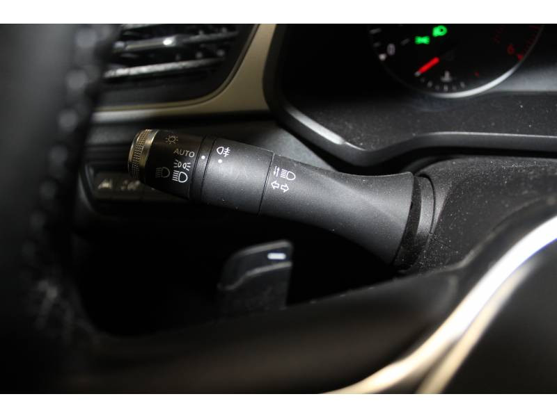 Renault Captur Blue dCi 115 EDC Zen 2019 - photo n°12 Renault Captur Blue dCi 115 EDC Zen  occasion à BAYONNE - photo n°12