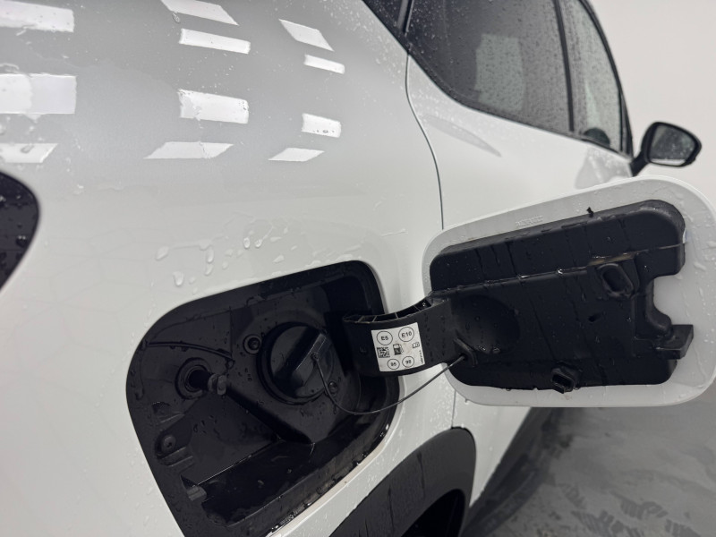Renault Captur Captur E-Tech full hybrid 145 ch esprit Alpine 5p 2025 - photo n°15 Renault Captur Captur E-Tech full hybrid 145 ch esprit Alpine 5p  occasion à Mont de Marsan - photo n°15