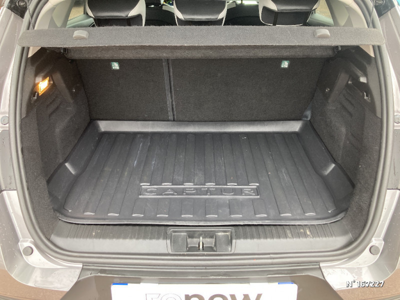 Renault Captur Captur E-Tech full hybrid 145 Techno fast track 2023 - photo n°7 Renault Captur Captur E-Tech full hybrid 145 Techno fast track  occasion à Pont-l'Évêque - photo n°7