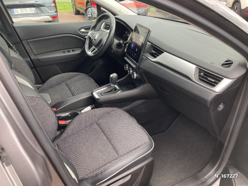 Renault Captur Captur E-Tech full hybrid 145 Techno fast track 2023 - photo n°10 Renault Captur Captur E-Tech full hybrid 145 Techno fast track  occasion à Pont-l'Évêque - photo n°10