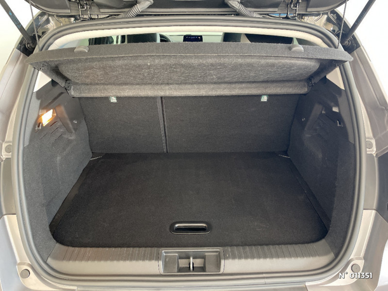 Renault Captur Captur E-Tech full hybrid 145 Techno fast track 2023 - photo n°7 Renault Captur Captur E-Tech full hybrid 145 Techno fast track  occasion à LA CHAPELLE-LONGUEVILLE - photo n°7