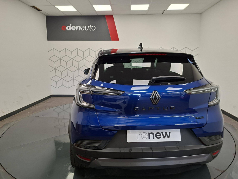 Renault Captur Captur E-Tech full hybrid 160 ch esprit Alpine 5p 2025 - photo n°2 Renault Captur Captur E-Tech full hybrid 160 ch esprit Alpine 5p  occasion à DAX - photo n°2