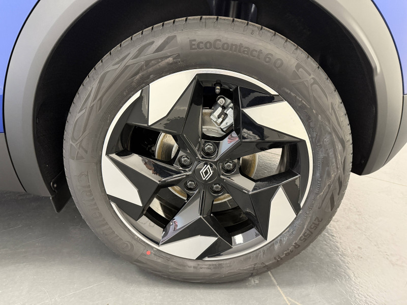 Renault Captur Captur E-Tech full hybrid 160 ch Techno 5p 2025 - photo n°8 Renault Captur Captur E-Tech full hybrid 160 ch Techno 5p  occasion à Oloron St Marie - photo n°8