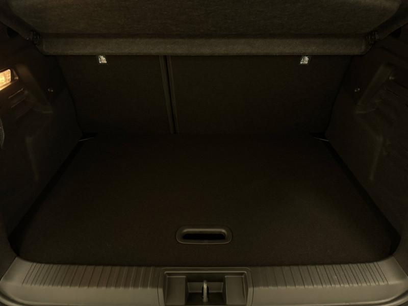 Renault Captur Captur E-Tech full hybrid 160 ch Techno 5p 2025 - photo n°16 Renault Captur Captur E-Tech full hybrid 160 ch Techno 5p  occasion à Oloron St Marie - photo n°16