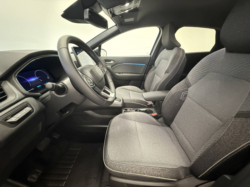 Renault Captur Captur E-Tech full hybrid 160 ch Techno 5p 2025 - photo n°9 Renault Captur Captur E-Tech full hybrid 160 ch Techno 5p  occasion à Oloron St Marie - photo n°9