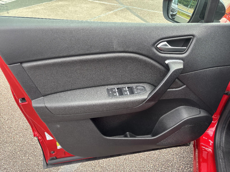 Renault Captur Captur E-Tech Plug-in 160 - 21 Intens 2021 - photo n°18 Renault Captur Captur E-Tech Plug-in 160 - 21 Intens  occasion à Louviers - photo n°18