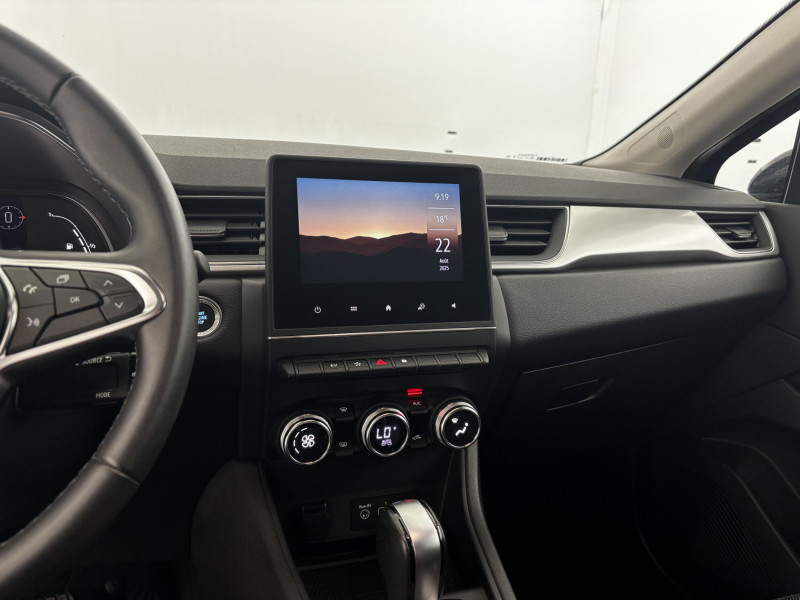 Renault Captur E-Tech 145 21 Intens 5p 2022 - photo n°18 Renault Captur E-Tech 145 21 Intens 5p  occasion à SAINT-GREGOIRE - photo n°18