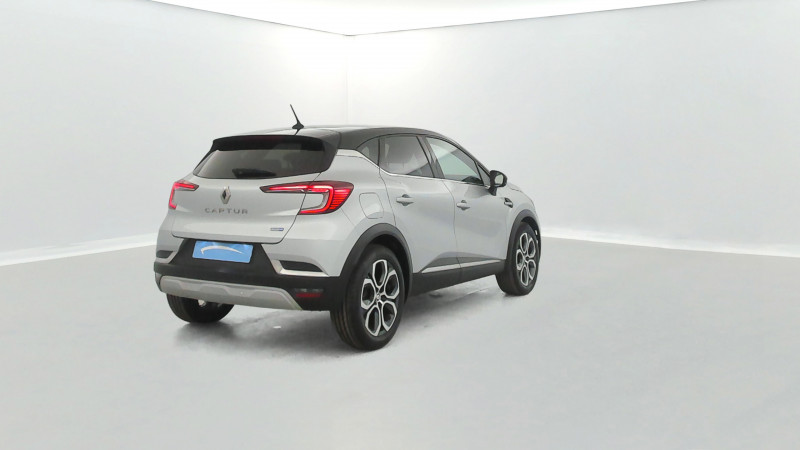 Renault Captur E-Tech 145 21 Intens 5p 2022 - photo n°5 Renault Captur E-Tech 145 21 Intens 5p  occasion à SAINT-GREGOIRE - photo n°5