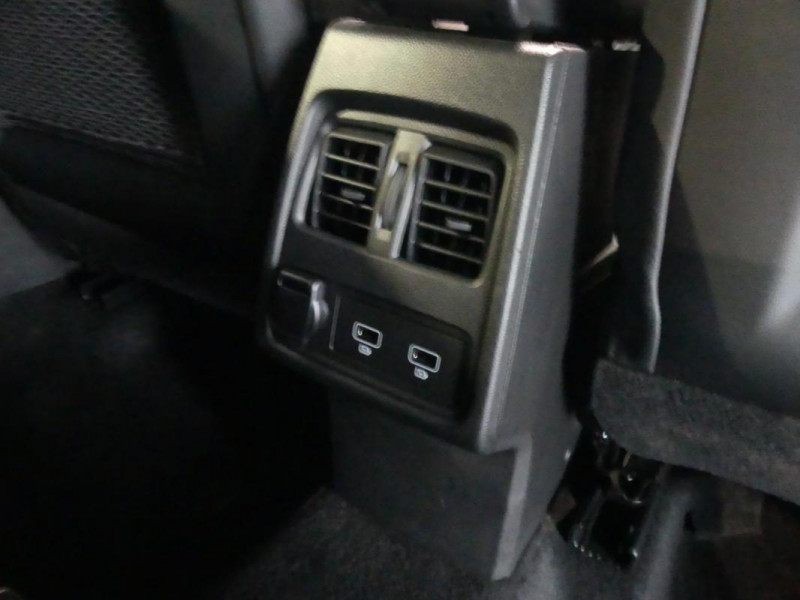 Renault Captur E-Tech 145 - 21 Intens  occasion  MACON - photo n9