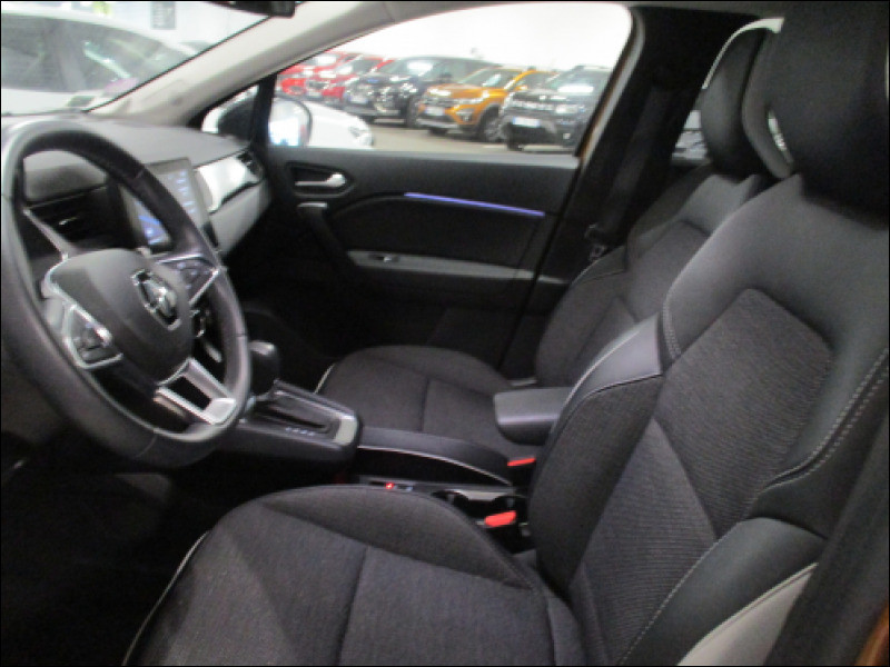 Renault Captur E-Tech 145 - 21 Intens 2021 - photo n°15 Renault Captur E-Tech 145 - 21 Intens  occasion à Biarritz - photo n°15