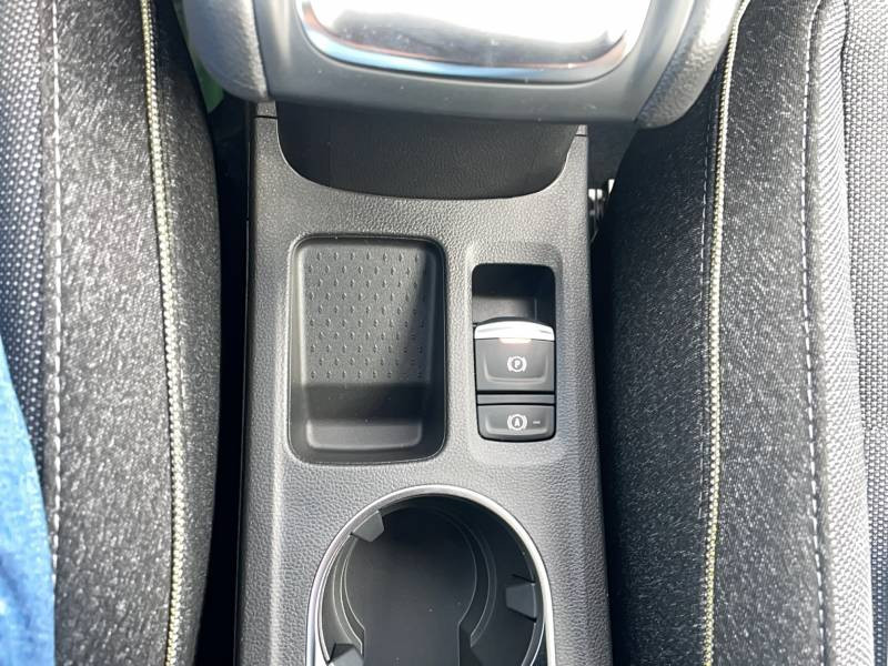 Renault Captur E-Tech full hybrid 145 ch Techno 2025 - photo n°17 Renault Captur E-Tech full hybrid 145 ch Techno  occasion à Villeneuve-sur-Lot - photo n°17