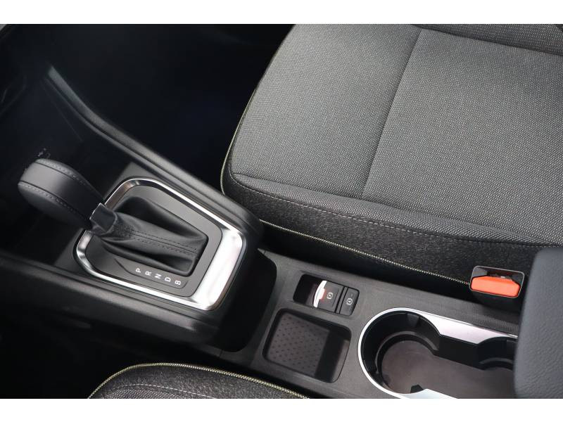 Renault Captur E-Tech full hybrid 145 ch Techno 2025 - photo n°10 Renault Captur E-Tech full hybrid 145 ch Techno  occasion à LESCAR - photo n°10
