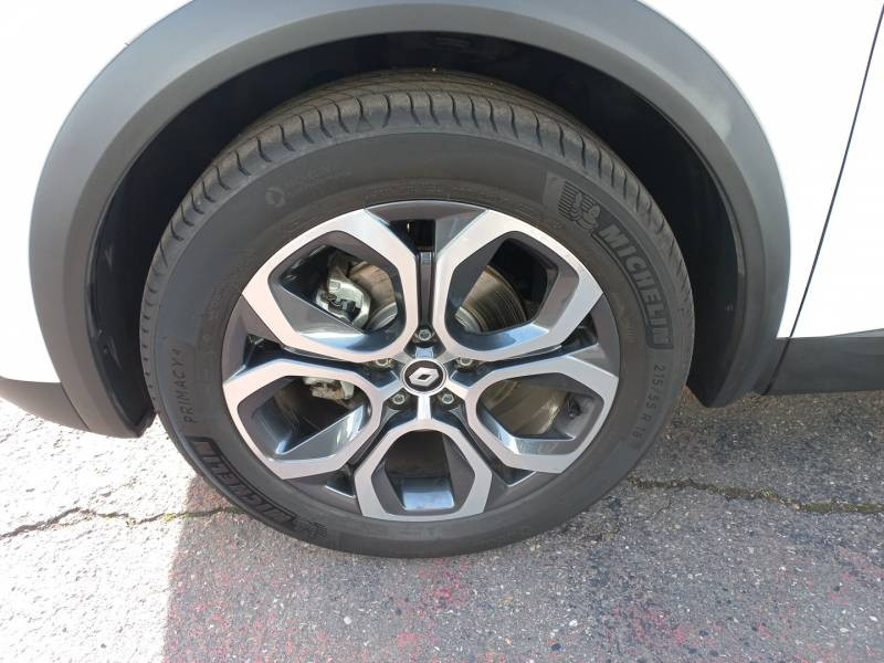 Renault Captur E-Tech full hybrid 145 Techno fast track 2023 - photo n°8 Renault Captur E-Tech full hybrid 145 Techno fast track  occasion à Toulouse - photo n°8