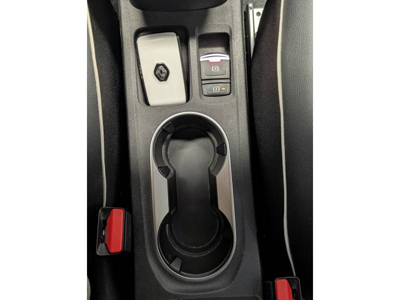 Renault Captur E-Tech full hybrid 145 Techno 2023 - photo n°13 Renault Captur E-Tech full hybrid 145 Techno  occasion à TARBES - photo n°13
