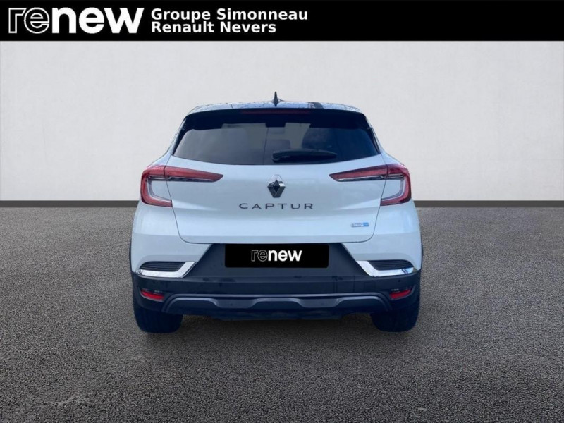 Renault Captur E-Tech Plug-in 160 Initiale Paris  occasion  VARENNES VAUZELLES - photo n4