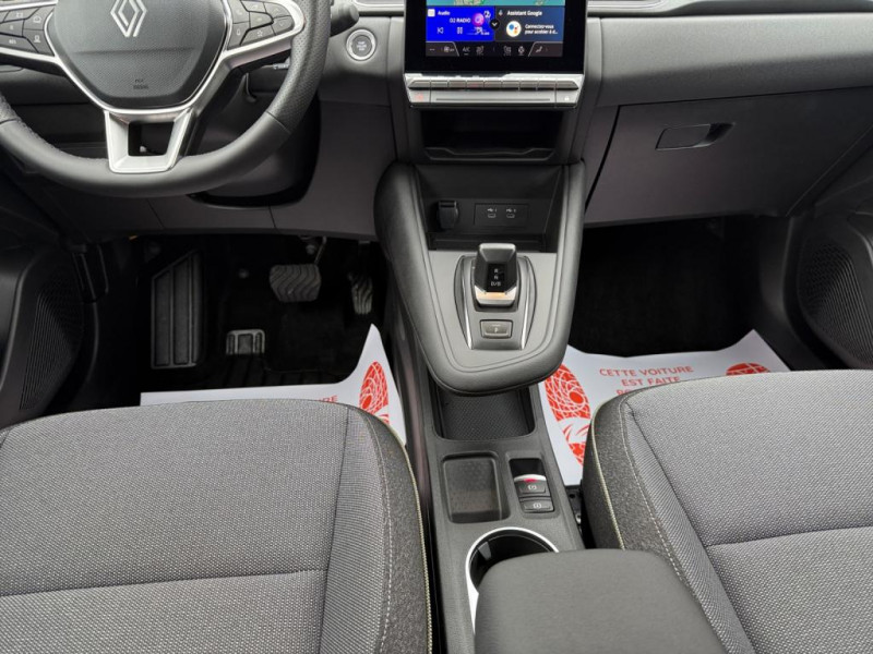 Renault Captur Nouveau e-tech full hybrid 160 ch TECHNO + Pk hiver 2025 - photo n°20 Renault Captur Nouveau e-tech full hybrid 160 ch TECHNO + Pk hiver  occasion à Mérignac - photo n°20