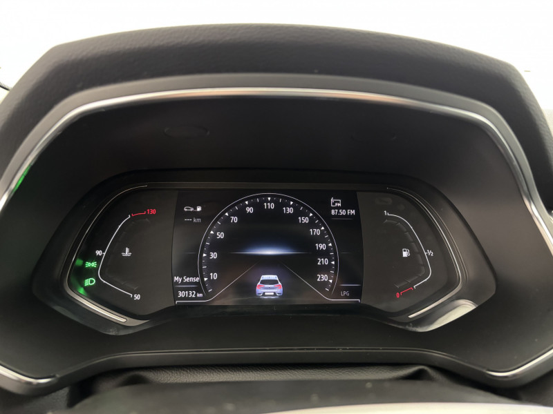 Renault Captur TCe 100 GPL SL Rive Gauche 5p 2022 - photo n°17 Renault Captur TCe 100 GPL SL Rive Gauche 5p  occasion à SAINT-GREGOIRE - photo n°17