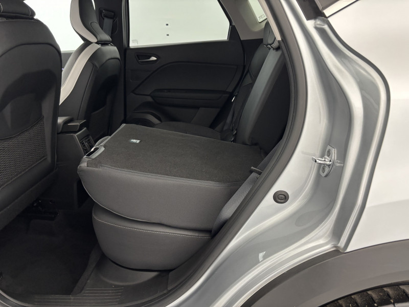 Renault Captur TCe 100 GPL SL Rive Gauche 5p 2022 - photo n°11 Renault Captur TCe 100 GPL SL Rive Gauche 5p  occasion à SAINT-GREGOIRE - photo n°11