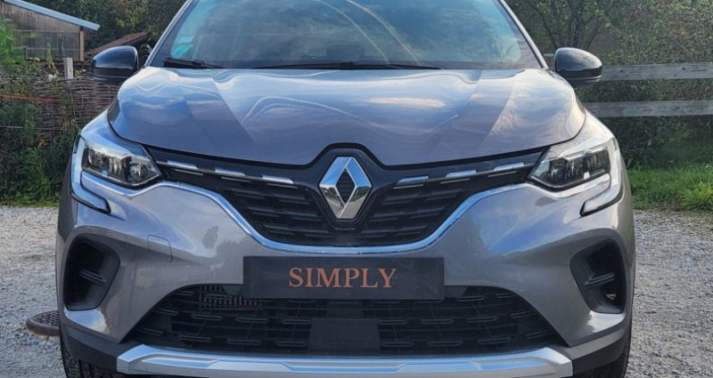 Renault Captur TCe 100 Zen 2020 - photo n°2 Renault Captur TCe 100 Zen  occasion à allonzier de la caille - photo n°2